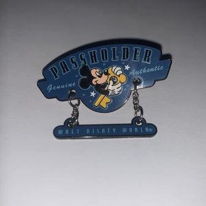 Disney Pin